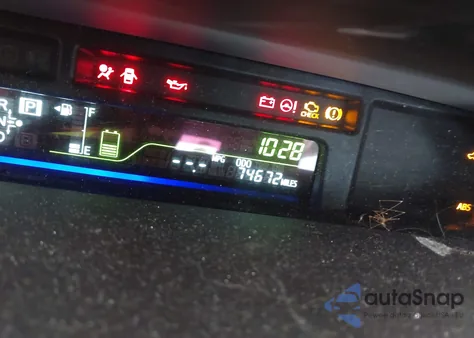 2013 Toyota Prius V Five from USA, damaged, VIN JTDZN3EU8D3263783